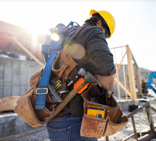 Swatclips Framing hammer on a toolbelt