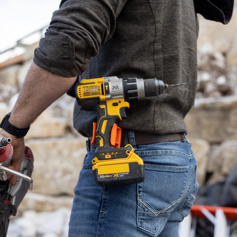 Clip on top tool belt